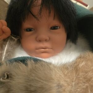 Leslies American Heritage Inc. Ethnic Doll. The Cradleboard & Realistic Baby.